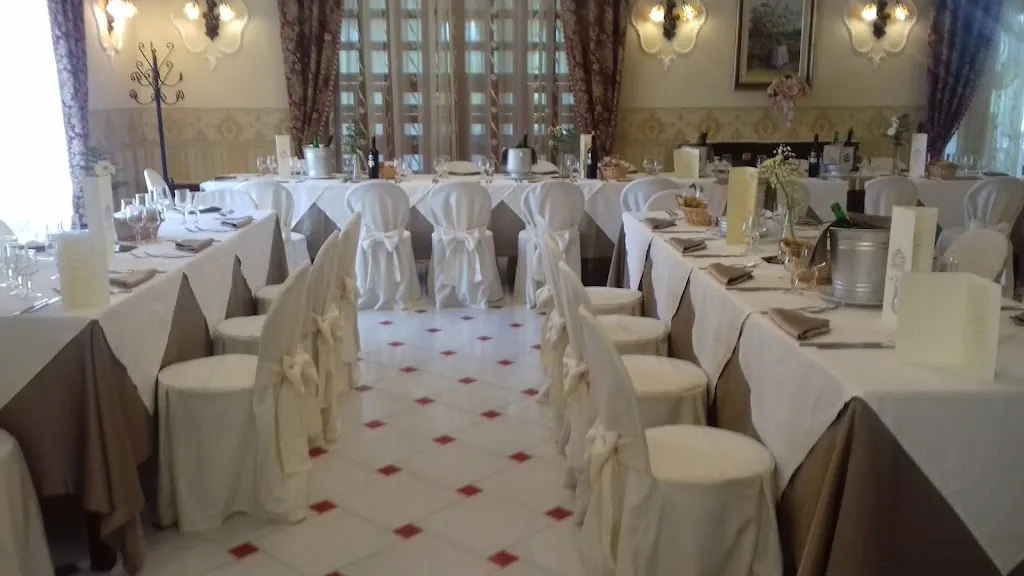 Restaurant S. Vincenzo Di Forgione P._Gesualdo_slider_image_1