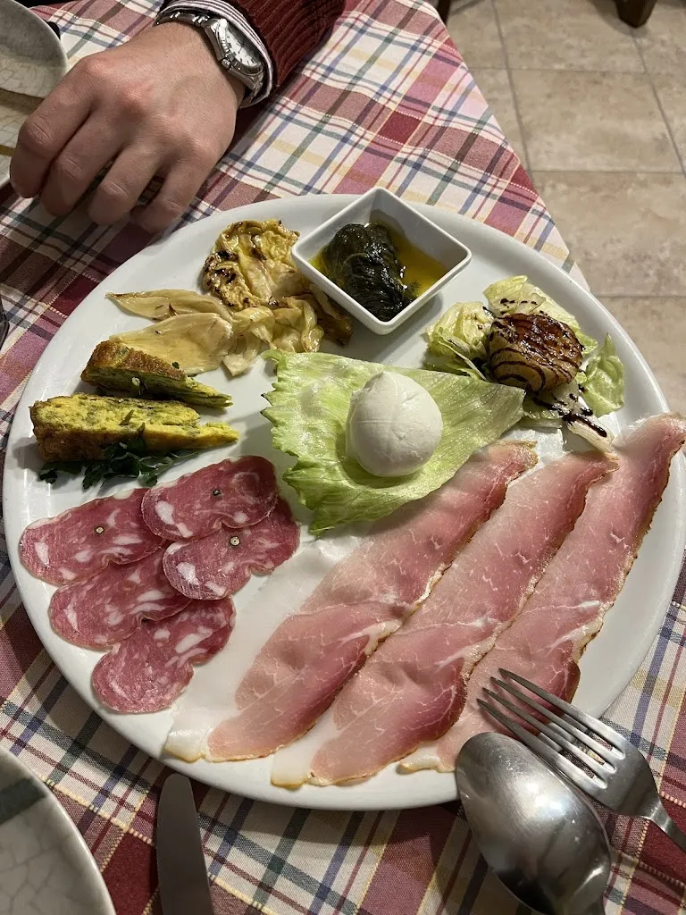 Gabriela Corvalan_La Cantina Ristorante Da Francesco_Giungano_review