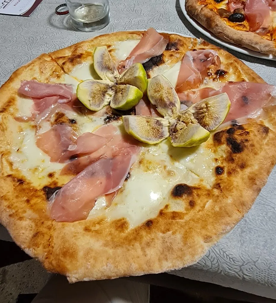 Menu_Trattoria Pizzeria Tre Monti_Giungano_image_7