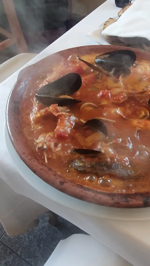 Ristorante La Scogliera_Marina di San Vito_slider_image_2