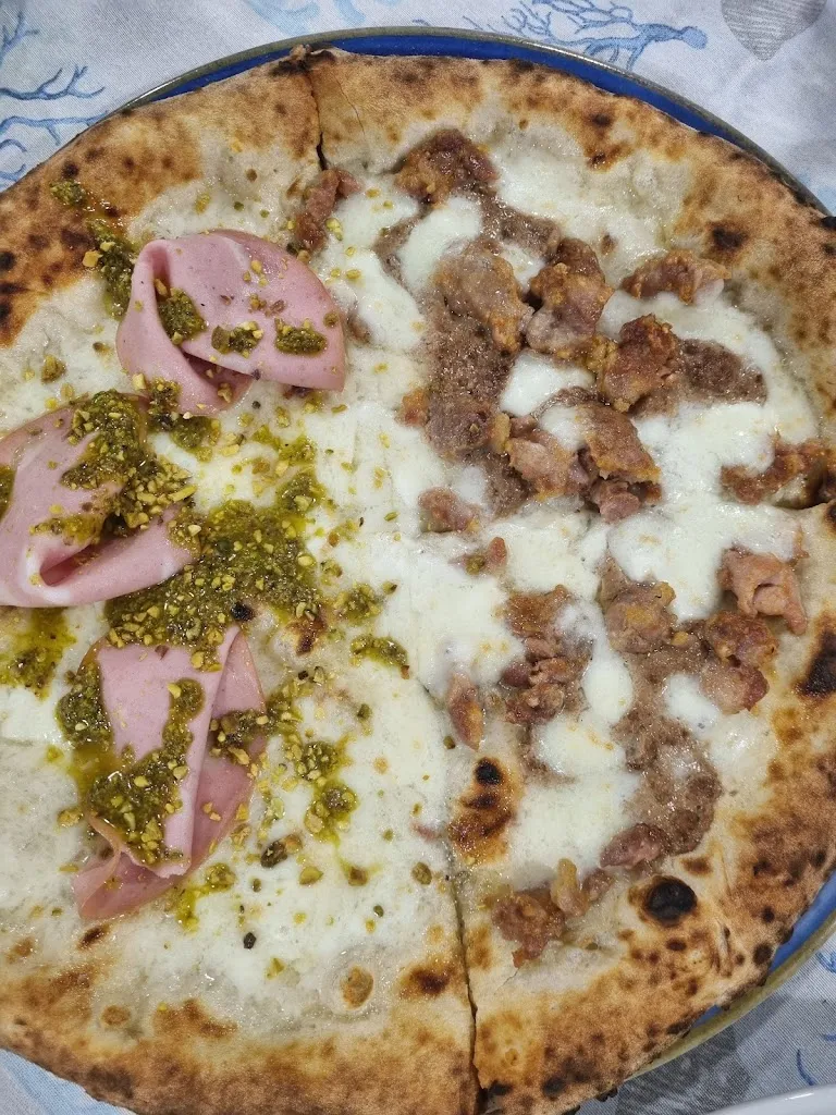 Ristorante Pizzeria Addò Gennaro_Grazzanise_slider_image_2