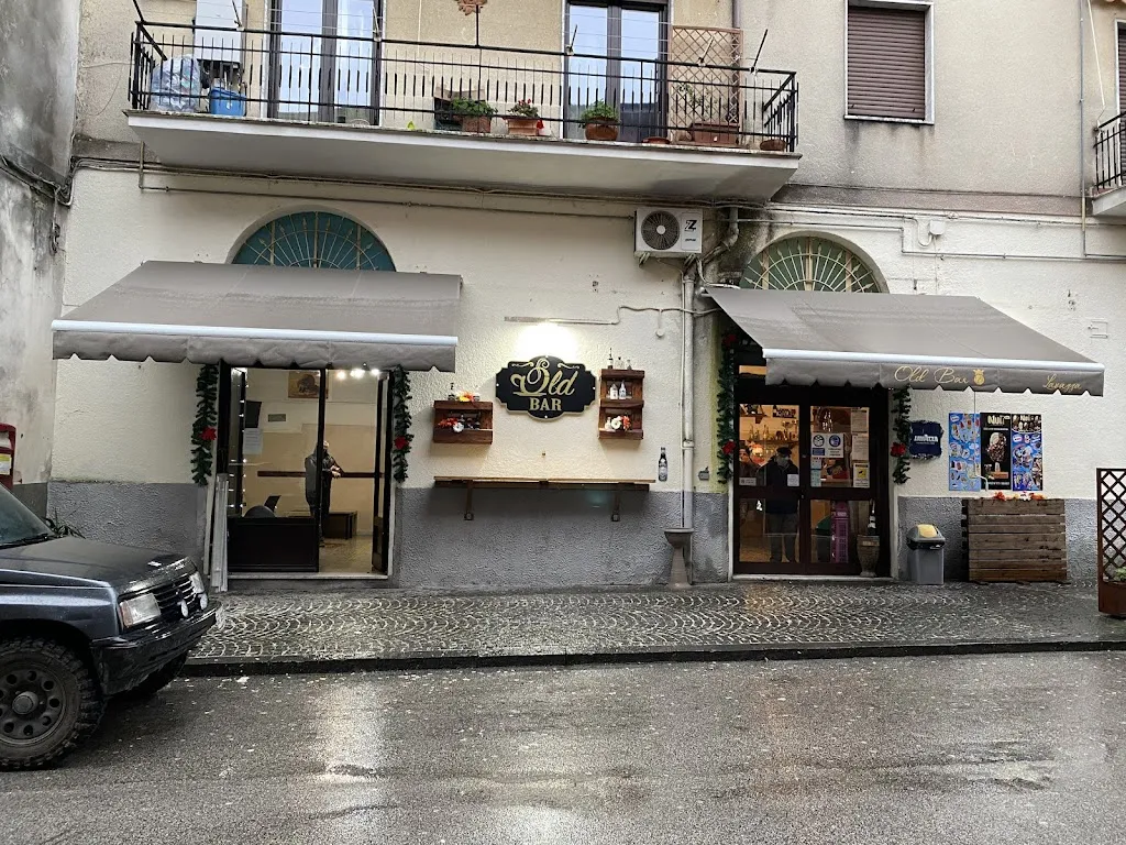 Old Bar restaurant in Grottola