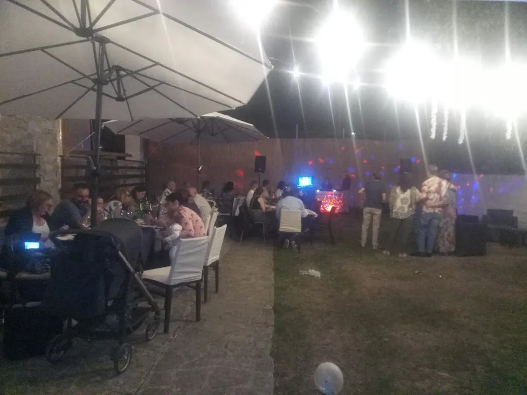 Az.agricola Cinque Quattro Tradizioni locanda irpina restaurant in Grottolella