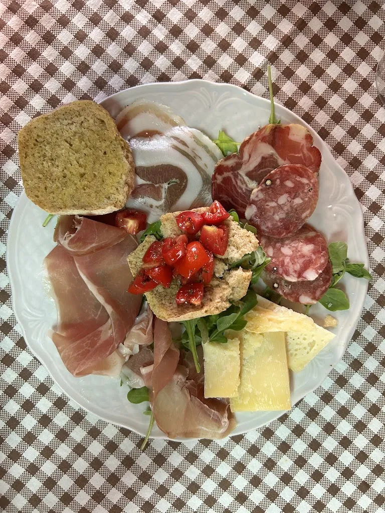 Laura Aiello_Agriturismo La Quercia, Camere, Ristorante, Pranzo Tutti I Giorni, Day Use Hotel_Grottolella_review