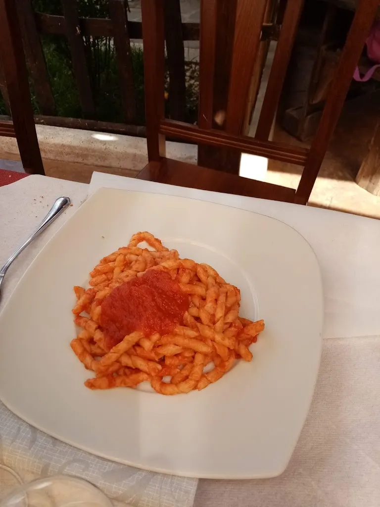 Anna Micillo_Il Vecchio Mulino_Grottolella_review