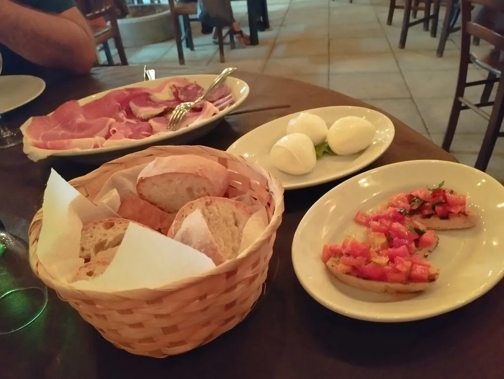 Antico Borgo - HOSTARIA e PIZZERIA_Gragnano_slider_image_3