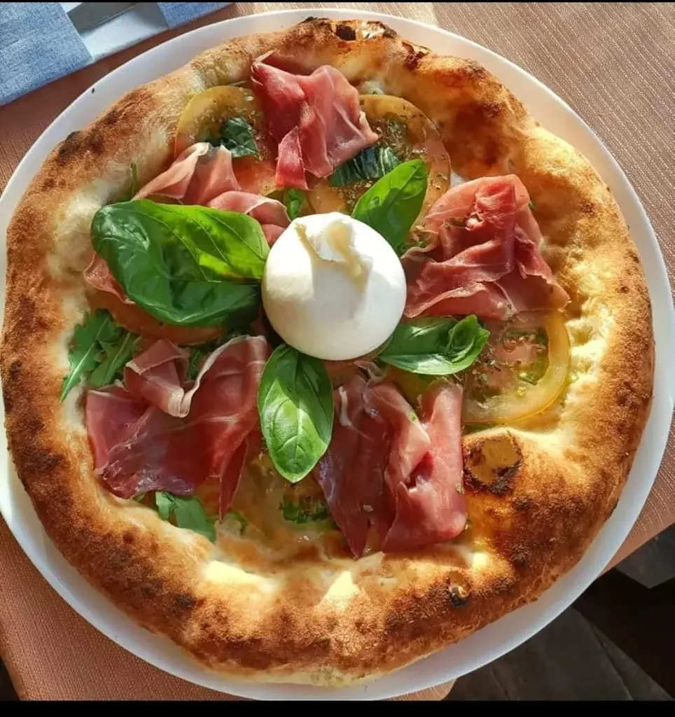 Pascarlí Trattoria e Pizzeria - Panuozzo di Gragnano_Gragnano_slider_image_2