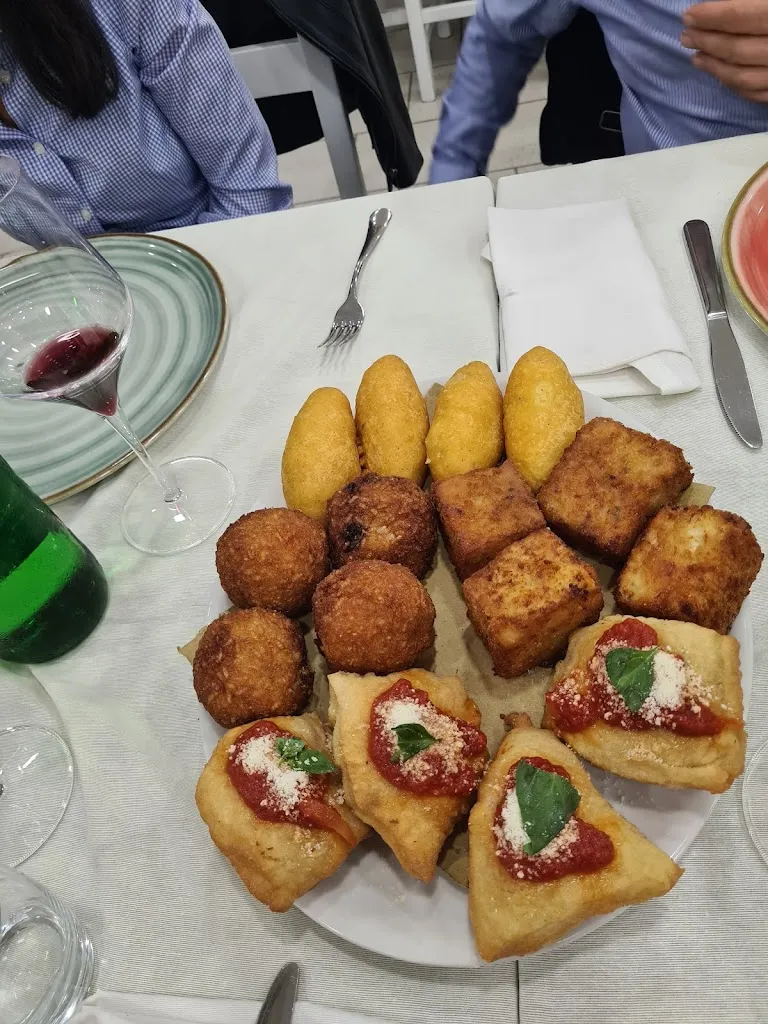 Sunny Yau_Pizzeria Flli Mascolo Dal 1995_Gragnano_review