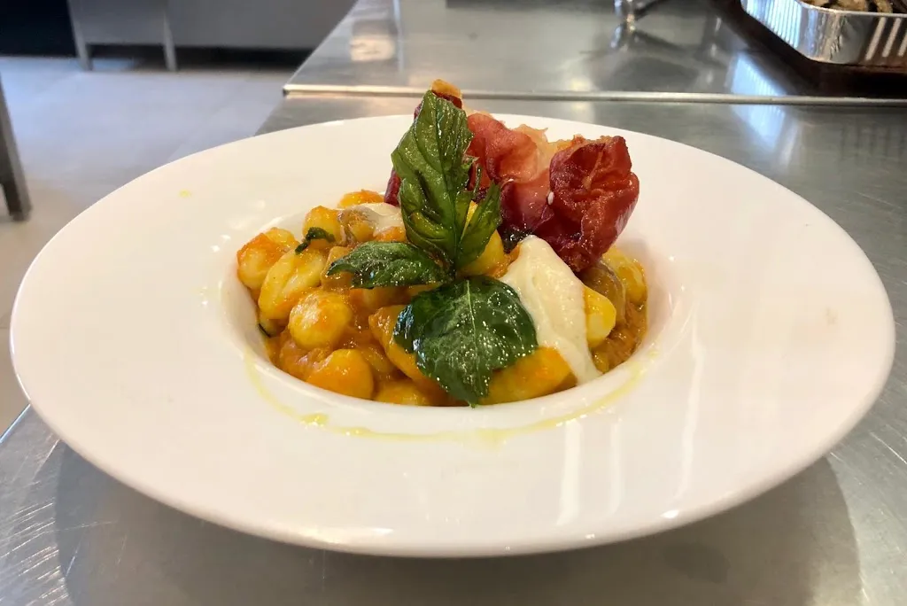 Pizza e panuozzo Mascolo 1982_Gragnano_slider_image_3