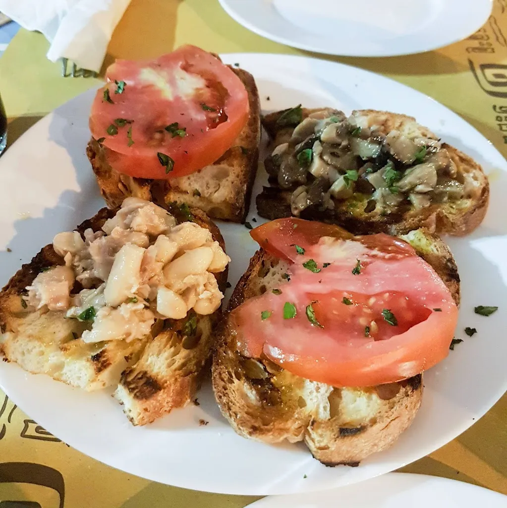 Menu_Il Fiaschetto A pranzo menù di pesce, A cena arrosticini, bruschette, pallotte cacioeove,_Marina di San Vito_image_6