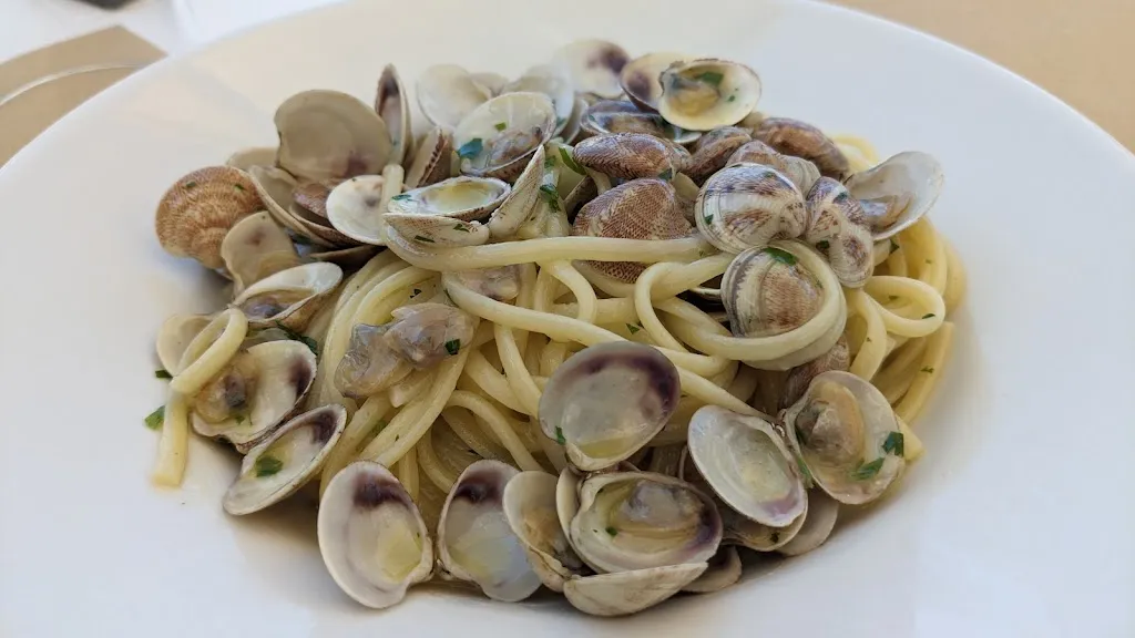 N M_Il Fiaschetto A pranzo menù di pesce, A cena arrosticini, bruschette, pallotte cacioeove,_Marina di San Vito_review