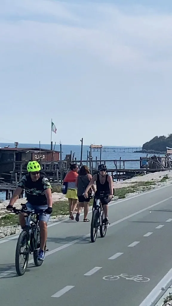 Il Fiaschetto A pranzo menù di pesce, A cena arrosticini, bruschette, pallotte cacioeove,_Marina di San Vito_slider_image_2