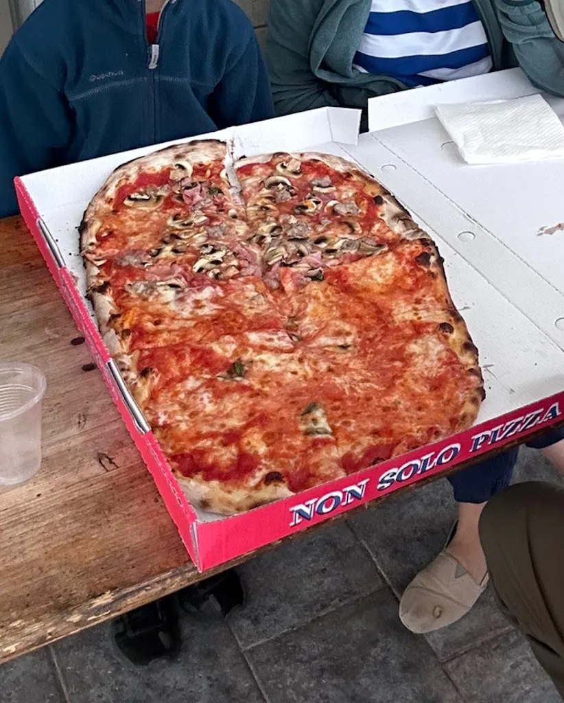 Tomasz Krazek_Non Solo Pizza_Gragnano_review