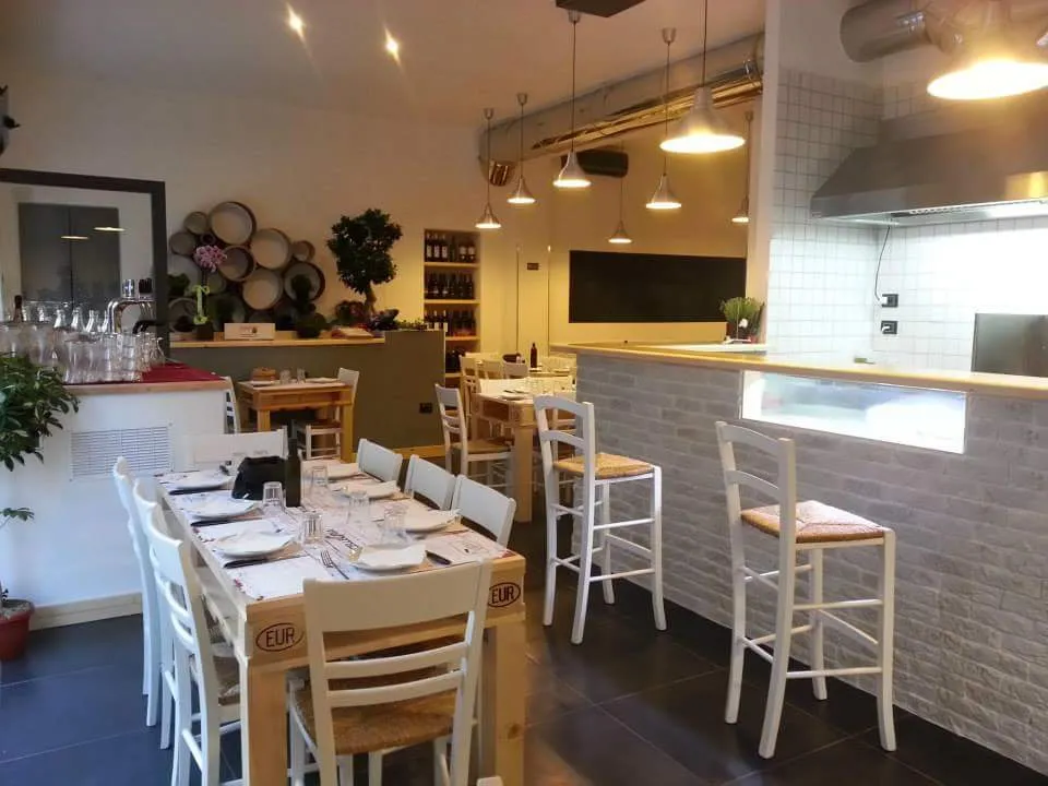 MacelleGria restaurant in Fuorigrotta