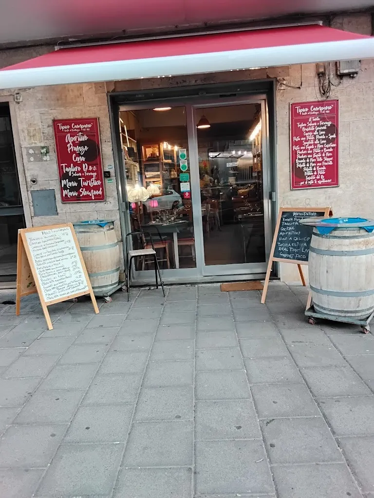 Prodotti Tipici Campani da Leonardo. restaurant in Fuorigrotta