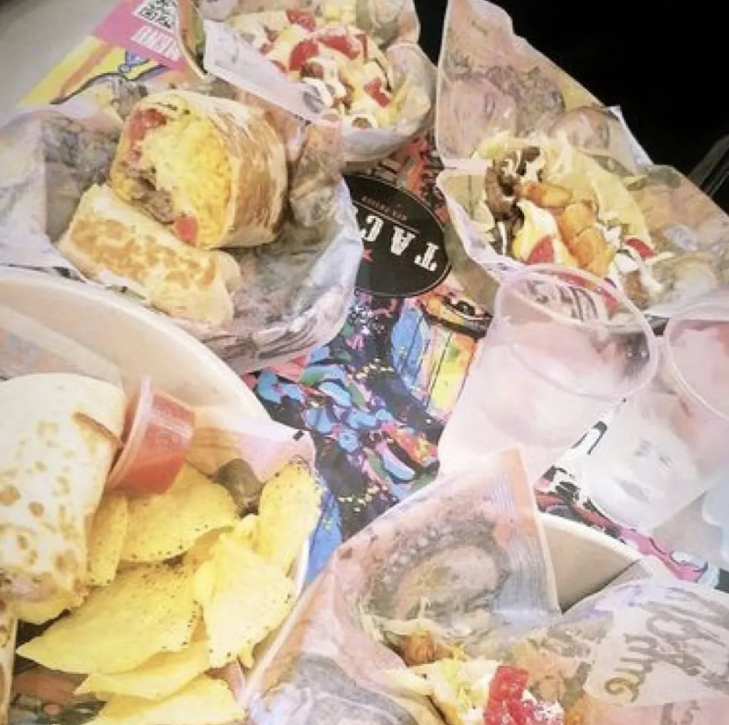 Taco's Fuorigrotta_Fuorigrotta_slider_image_3