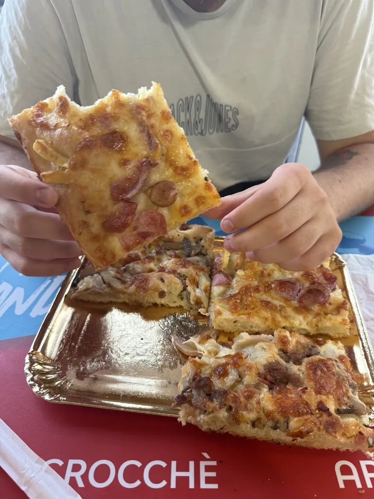 karen jacquin_LA FOCACCIA a Fuorigrotta_Fuorigrotta_review