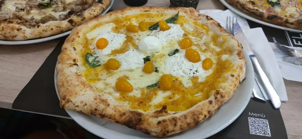 Menu_Bella Figliola Napoli - Pizzerie di Fuorigrotta - Pizzeria Bella Figliola Napoli_Fuorigrotta_immagine_9