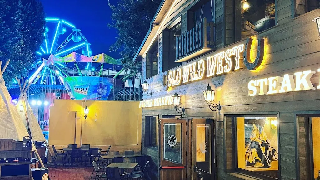 Old Wild West restaurant in Fuorigrotta