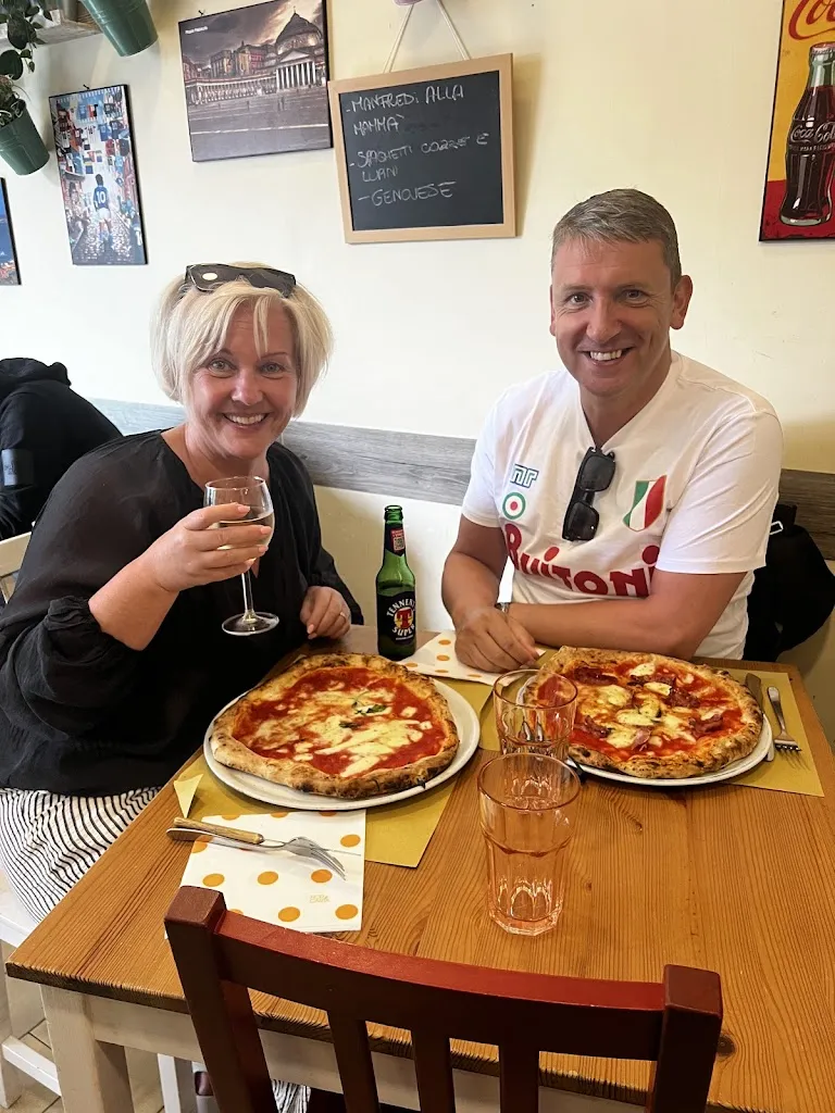 David Lyttle_Trattoria Pizzeria #081_Fuorigrotta_review