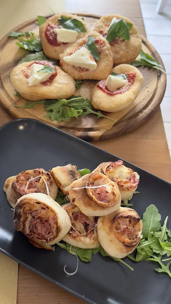 Trattoria Pizzeria #081_Fuorigrotta_slider_image_2