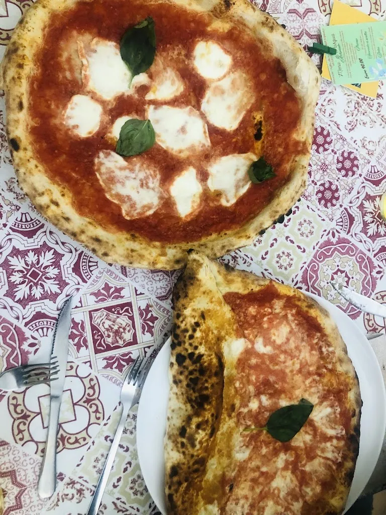 Ristorante Pizzeria Aglio, Olio E... Napoli_Fuorigrotta_slider_image_3