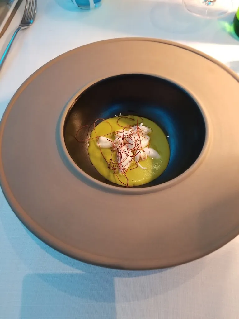 Matty Iqbal_Ristorante La Scialuppa | Only Fish_Marina di San Vito_review