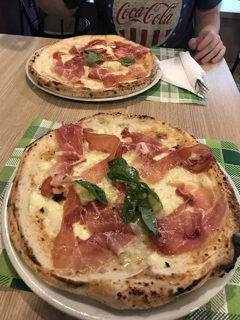 Celine Johnson_'O Murzillo_Fuorigrotta_review