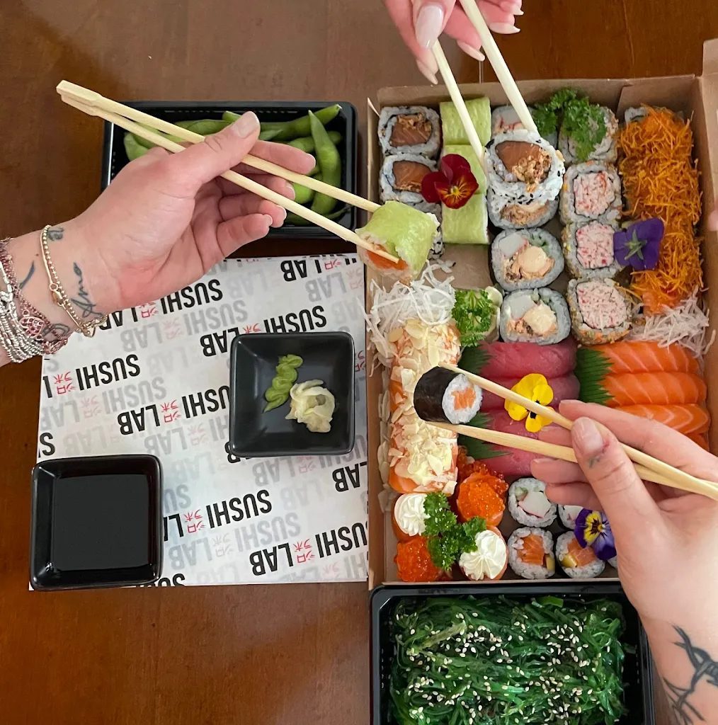 Menu_Sushi Lab - Poke & More_Fuorigrotta_image_4