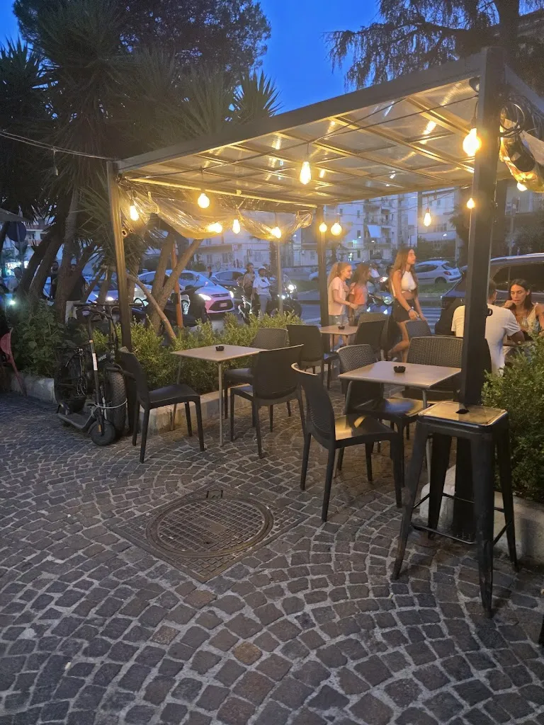 victor esposito_Sushi Lab - Poke & More_Fuorigrotta_review