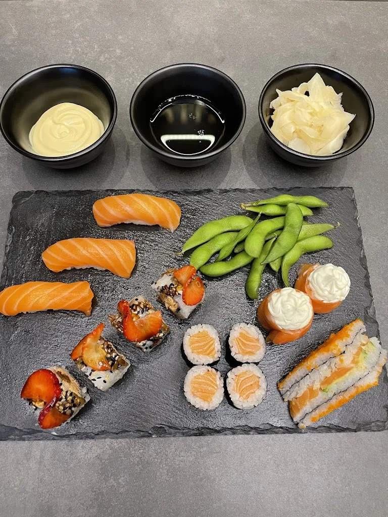 Sushi Lab - Poke & More_Fuorigrotta_slider_image_3