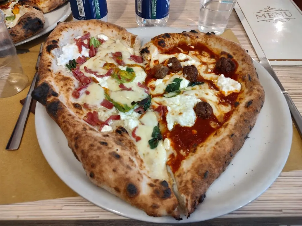 H_Pizza e Contorni_Fuorigrotta_recensione