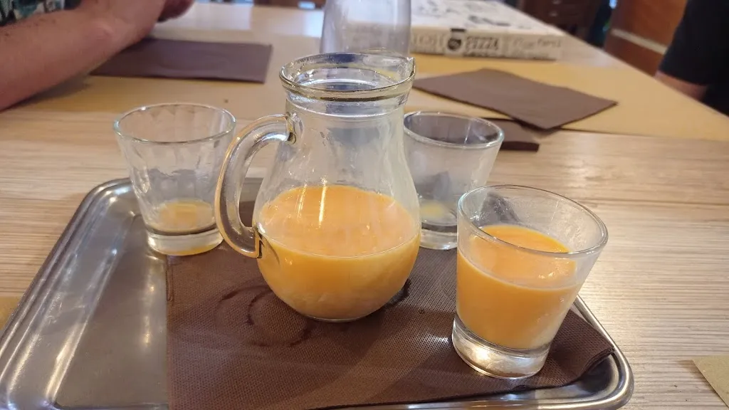 Dóri Zsiga_Pizza e Contorni_Fuorigrotta_recensione