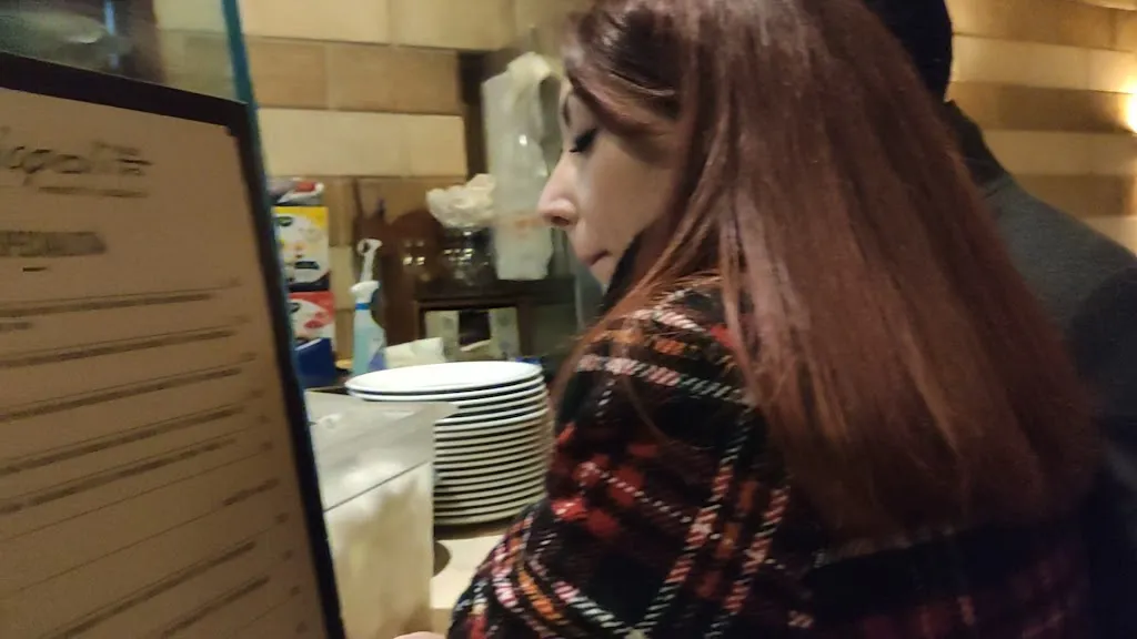 Pizzeria Di Napoli_Fuorigrotta_slider_image_2