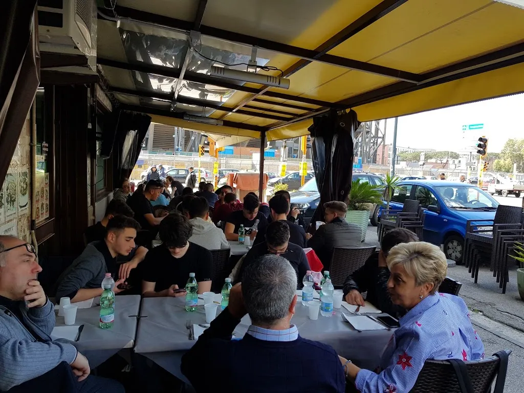 Ristorante Pizzeria Bernadette restaurant in Fuorigrotta