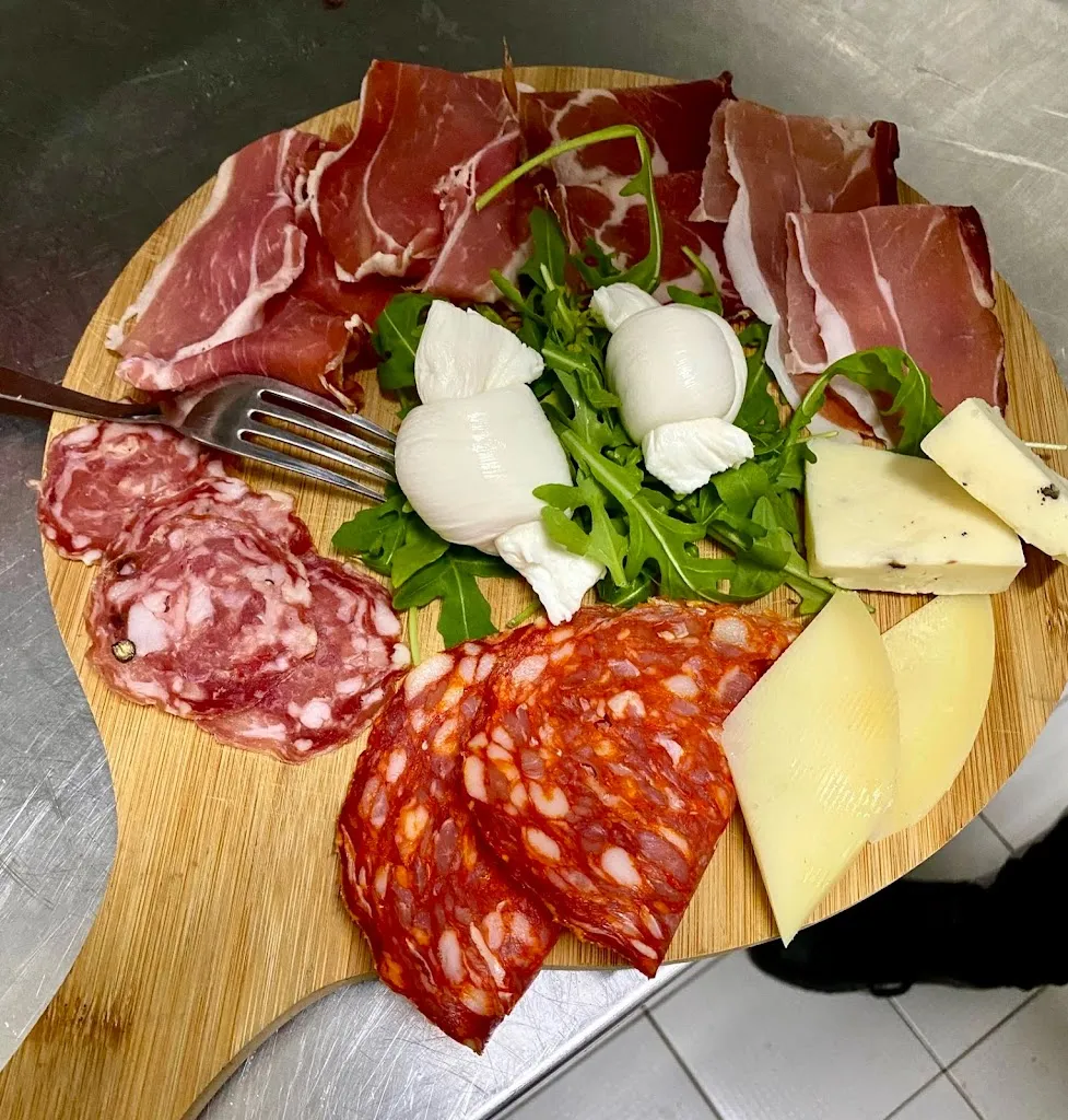 Ristorante La Cicogna_Lacedonia_slider_image_1