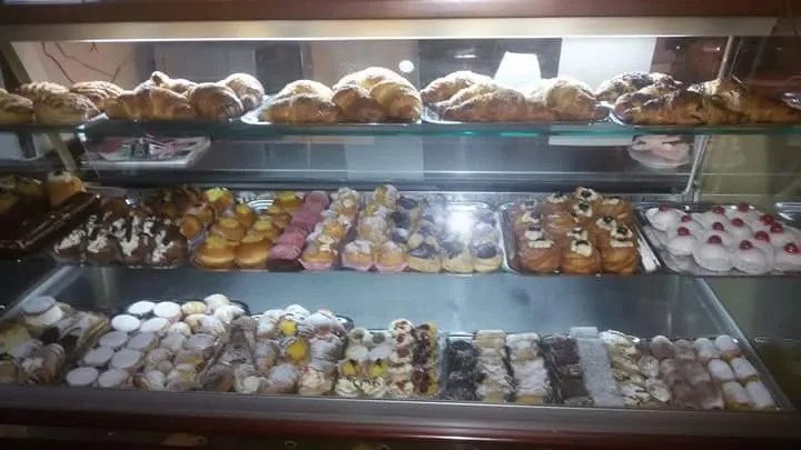 FOOD LOVERS restaurant in Lacedonia