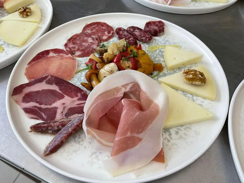 Ristorante Il Platano_Guardia Sanframondi_slider_image_2