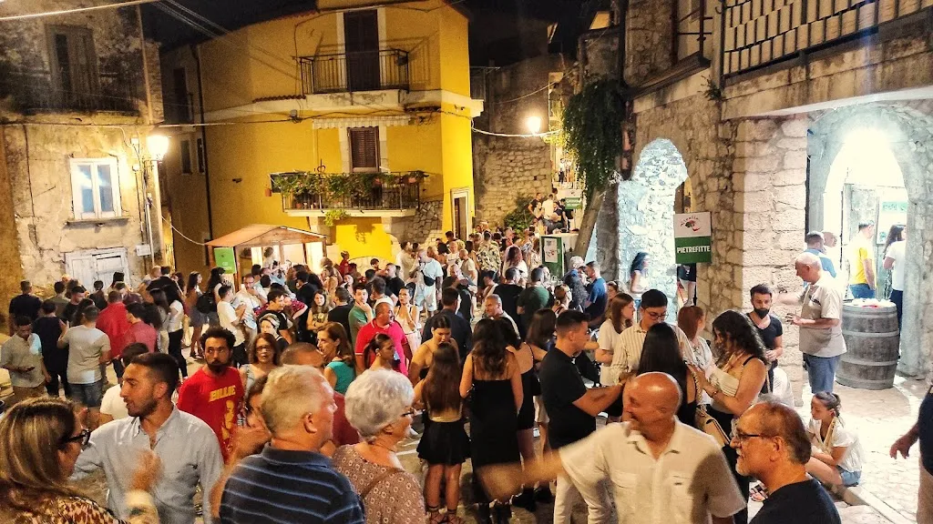 Gennaro Migliaccio_Living 3 gold_Guardia Sanframondi_recensione