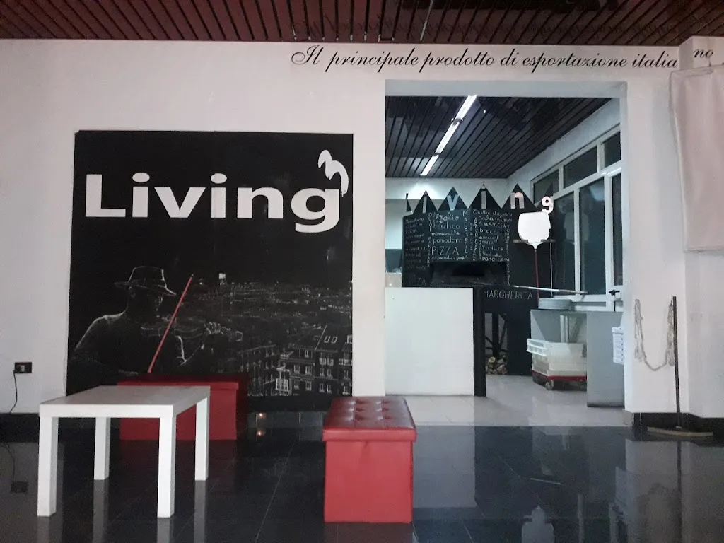 Living 3 gold restaurant in Guardia Sanframondi