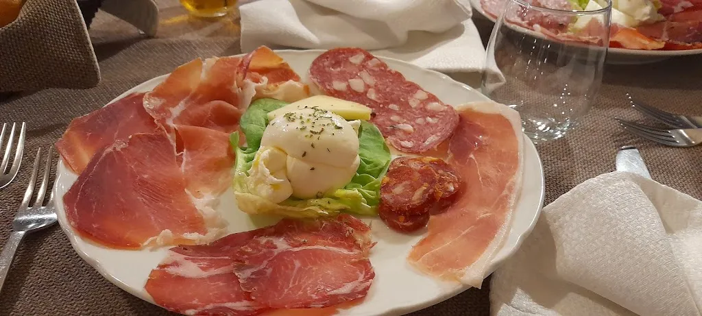 Daniela Mancini_Pizzeria La Vittoria_Guardia Sanframondi_recensione