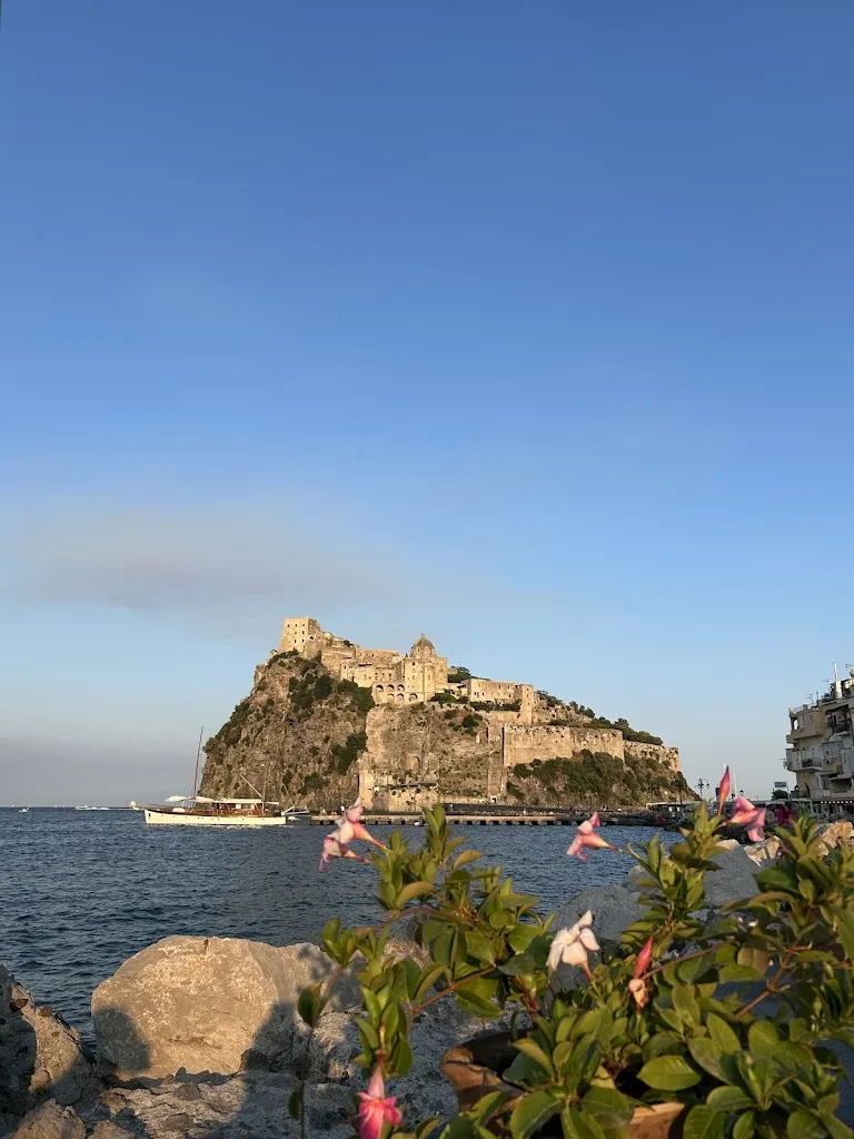 Katie Fong_Restaurant Auras_Ischia Porto_review