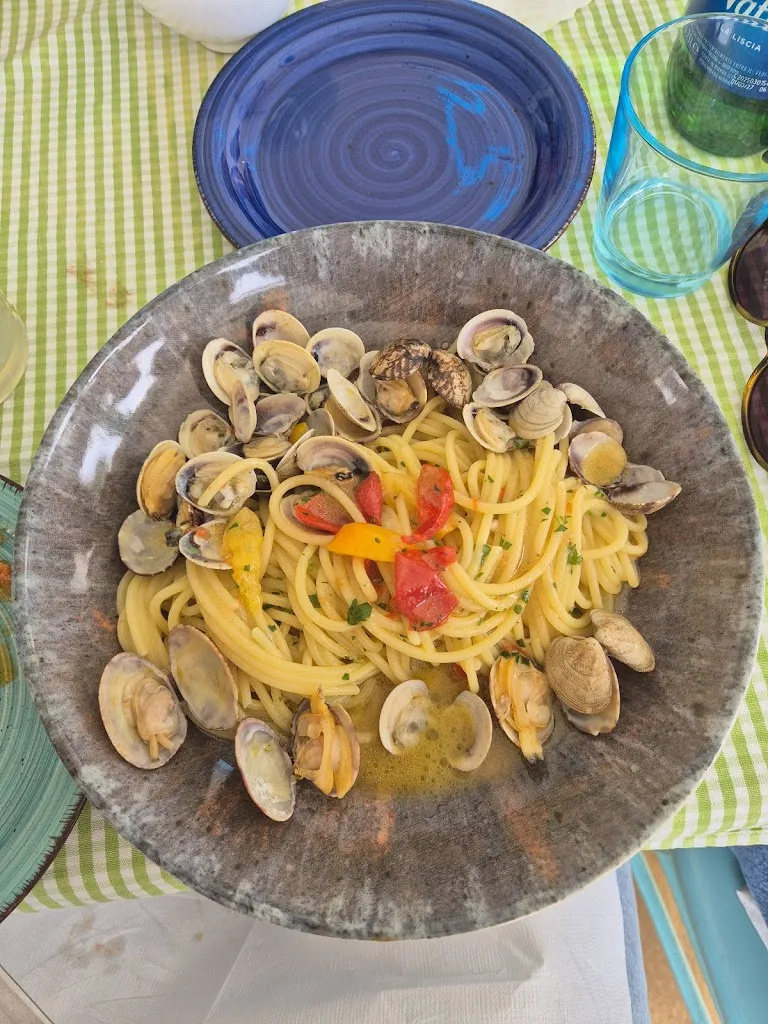 Tom Thiele_Trattoriva _Ischia Porto_review