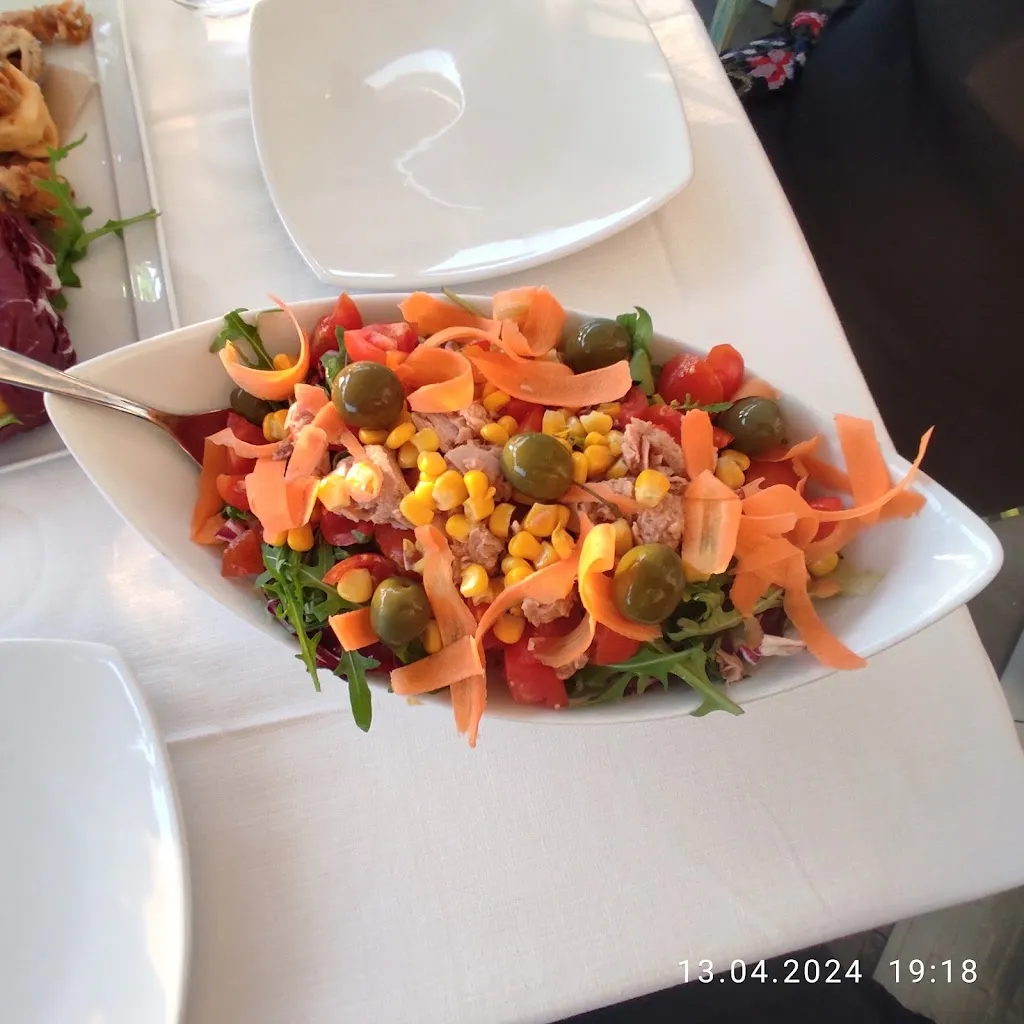 Ivailo Hr_Ristorante L'Altra Mezzanotte_Ischia Porto_review