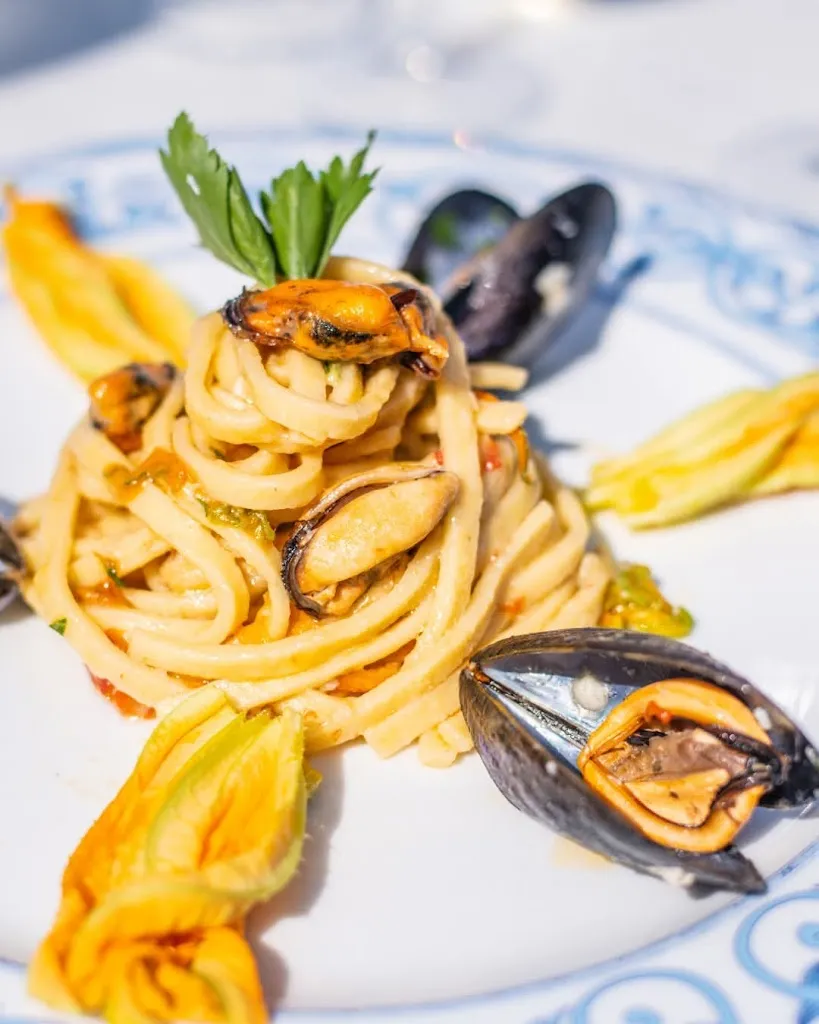 Aenaria Beach_Ischia Porto_slider_image_3