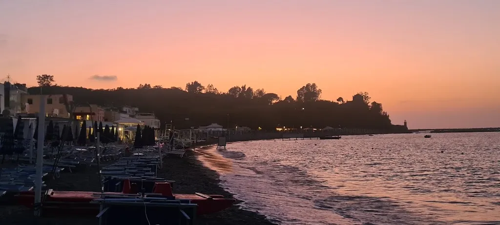 Stefano Caserta_Bagno Tre Stelle_Ischia Porto_review