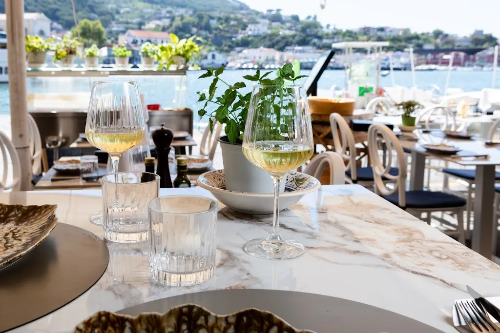 Ristorante Ischia Porto - Pane e Vino_Ischia Porto_slider_image_2