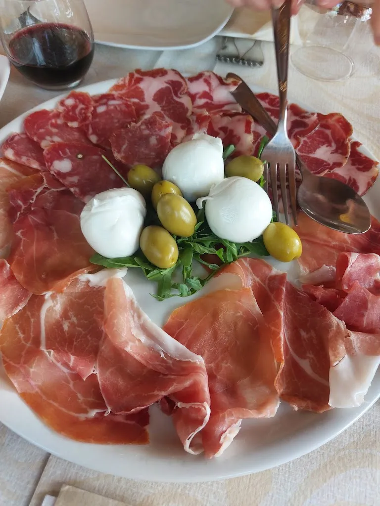 Menu_Ristorante pizzeria La Dacia_Laureana Cilento_image_8