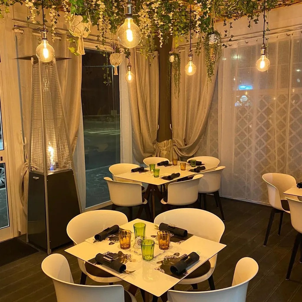 Dal Tramonto all'Alba Braceria/Hamburgeria_Marina di San Vito_slider_image_1