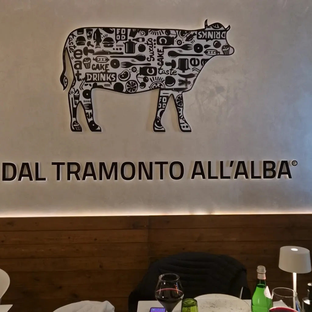 Dal Tramonto all'Alba Braceria/Hamburgeria_Marina di San Vito_slider_image_2